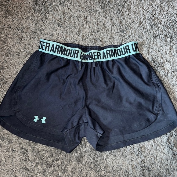 Under Armour Pants - Under Armour shorts💙